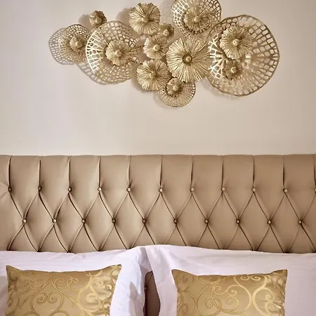 Athina * Лаганас