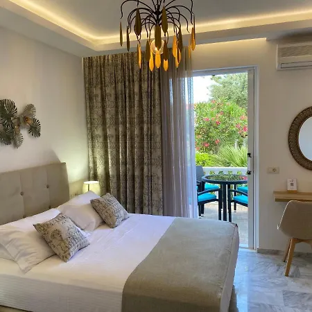 Athina Апартаменты *