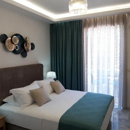 Athina * Лаганас