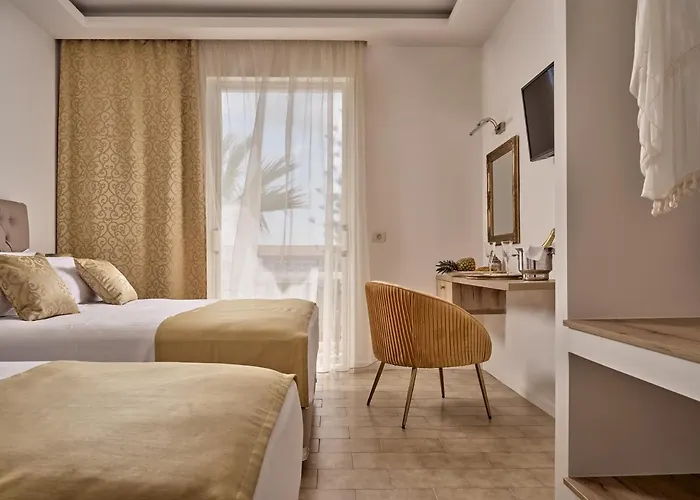 Athina * Лаганас