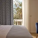 Apartament Athina *