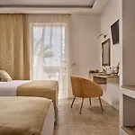 Athina * Laganas